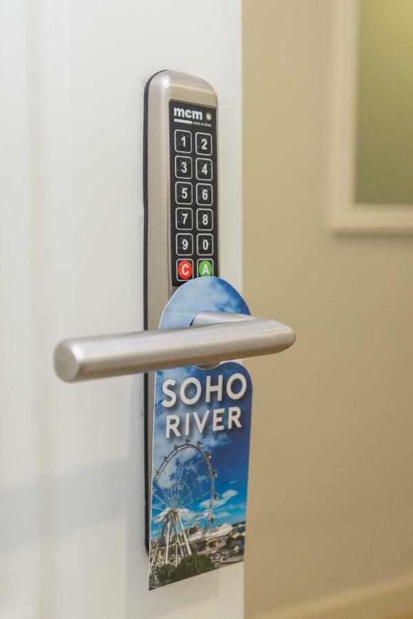 Soho River 马拉加 外观 照片